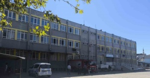 Turgutlu’da 3 çocuk okulda mahsur kaldı