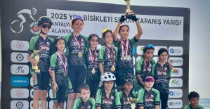 Akhisarlı pedallar Alanya’da zirveye tırmandı