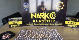 bAlaşehir polisi uyuşturucu tacirlerine.../b