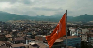 Alaşehir’de 7’den 70’e cumhuriyet sevgisi