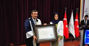 bCumhurbaşkanı Yardımcısı Cevdet.../b