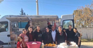 Cumhuriyet Bayramı’nda çocuklara lokma hayrı