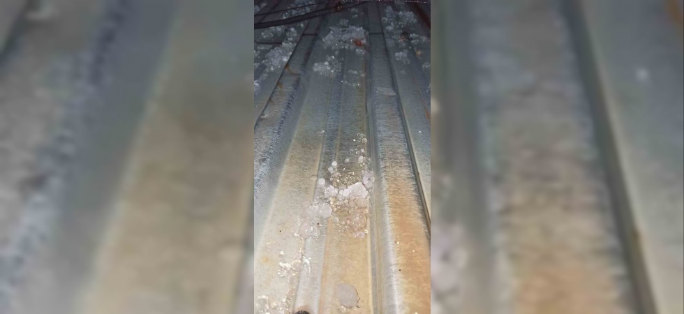 Manisa’da ceviz büyüklüğünde dolu yağdı