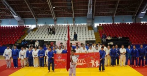 Manisa’da okul sporları heyecanı judo ile başladı