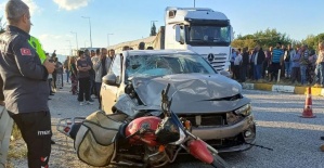 Manisa’da otomomil motosikletle çarpıştı: 1 ölü