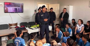 Salihli Adalaspor’dan jandarmaya teşekkür
