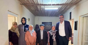 Sarıgöl Kaymakamı Dalak’dan Yaşlılar Günü sürprizi