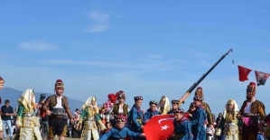 Selendililer Aşağıçobanisa’da Keşkek ve Cirit Şenliğinde buluştu