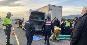 Alaşehir’de park halindeki tır can aldı