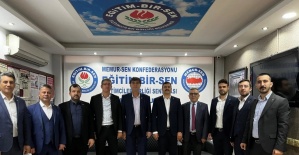 Eğitim-Bir-Sen Yunusemre’de bayrak değişimi