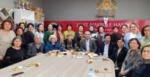 Gördes'te Edebiyat Rüzgarı! Yazar ile İmza ve Söyleyişi Düzenlendi