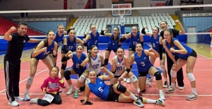 bManisa Derbisinde Gülen Taraf Ataspor.../b