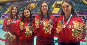 MCBÜ öğrencisi Toker, milli takıma altın madalya getirdi