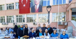 Sarıgöl’de öğrencilerden Gazze’ye anlamlı destek