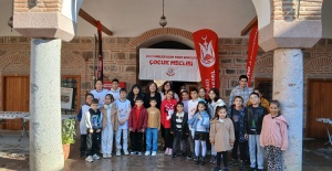 ŞEHZADELER BELEDİYESİ’NDEN ÇOCUKLARA SANAT DOLU ARA TATİL