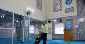 bYunusemrenin Camileri Pırıl Pırıl/b