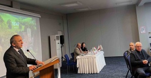 Başkan Yılmaz bazı sektörlerdeki daralmaya dikkat çekti