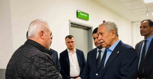 Bülent Arınç’tan Başkan Durbay’a yoğun bakımda ziyaret