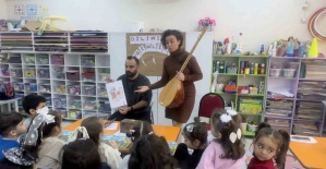 Minik yürekler dilin ve kültürün izinde