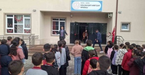 Müdür Yıldırak öğrencilerle buluştu