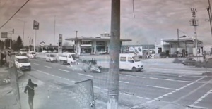 Otomobil ile elektrikli bisiklet çarpıştı: 1 ölü