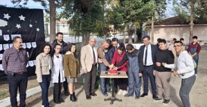 bÖzel öğrenciler protokol üyeleriyle.../b