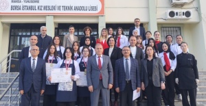 bYEMEK YARIŞMASINA DAMGA VURDULAR :MANİSA.../b