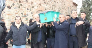 CHP Genel Başkanı Özel, Manisa’da cenaze namazına katıldı