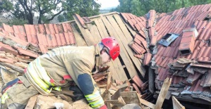 Manisa’da kerpiç ev çöktü: 1 yaralı