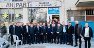 MHP’li Akçay :"Biz iktidarı yıpratmak için değil, Türkiye’yi güçlendirmek için siyaset yapıyoruz"