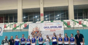 Okul Sporları Voleybol Gençler (A) Grup Müsabakaları Manisa’da tamamlandı