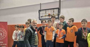 Salihli’de Gazeteciler Günü satrançla taçlandı