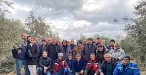 Salihli’de üreticilere ücretsiz budama kursuna yoğun ilgi