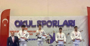 bYunusemre Belediyesporlu Emin Levent.../b