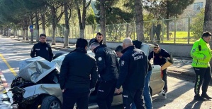 Amcasının aracını izinsiz aldı, kaçarken kaza yaptı