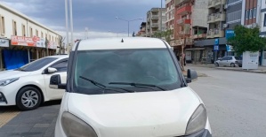 Çaldığı kamyonetle yakıt alıp turladı