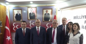 MHP’li Akçay: "CHP cinnet geçiriyor"