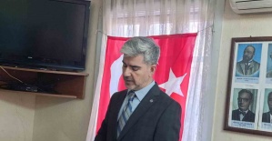 Salihli Türk Ocakları’nda Ednan Aras güven tazeledi