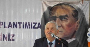 Salihli’de 4 başkan değişti, 8 başkan güven tazeledi