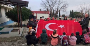 Sarıgöl’de okullarda ’Bayrağımıza saygı ve sevgi’ etkinliği
