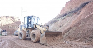 Turgutlu’da şiddetli yağış toprak kaymasına neden oldu