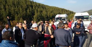 Servis Şoförleri Manisa-İzmir Yolunu Trafiğe Kapattı