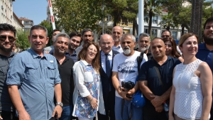 Vali Karadeniz Manisa'ya veda etti, Sakarya'ya mesaj gönderdi