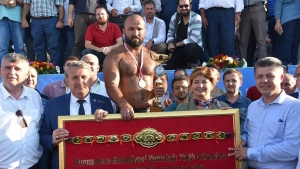 Geleneksel 3. Yuntdağı Yağlı Güreş Festivali